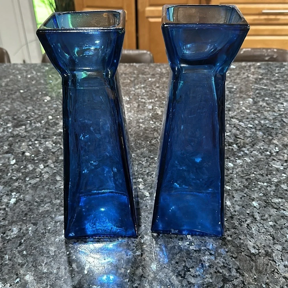 Elegant Blue Glass Vase